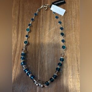 White House, Black market necklace brand new with tags emerald & gold